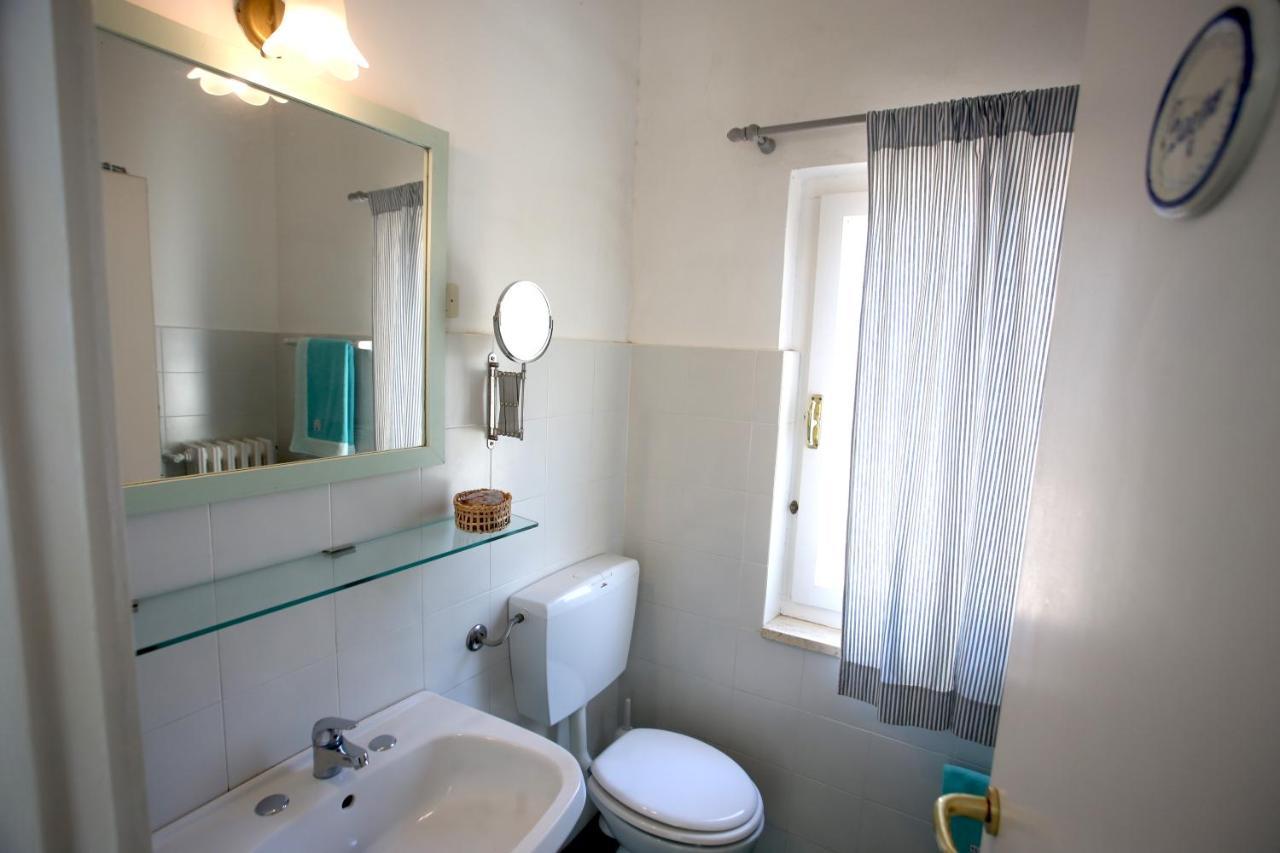 Ca' La Stella Sea-View Apartments Porto Azzurro Exterior photo