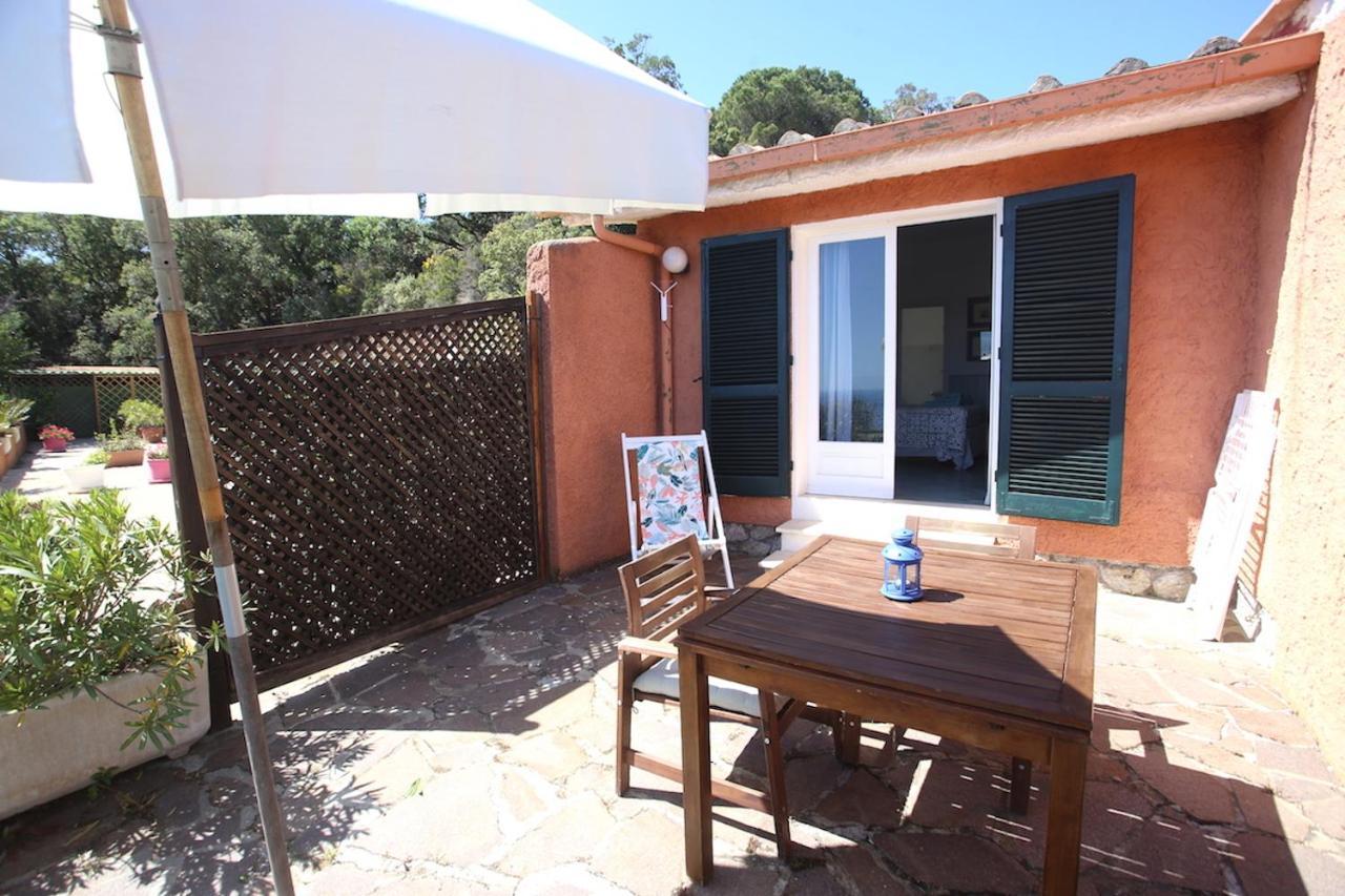 Ca' La Stella Sea-View Apartments Porto Azzurro Exterior photo